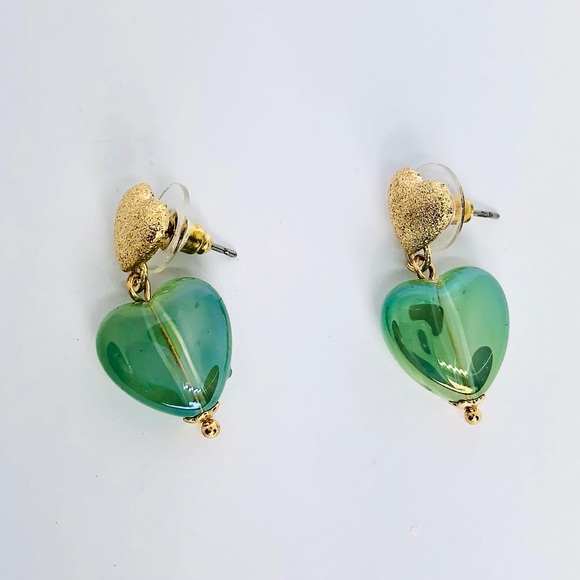 New! Vintage Emerald Green Crystal Heart Earrings - Picture 2 of 3